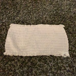 urban planet, size Small white tube top